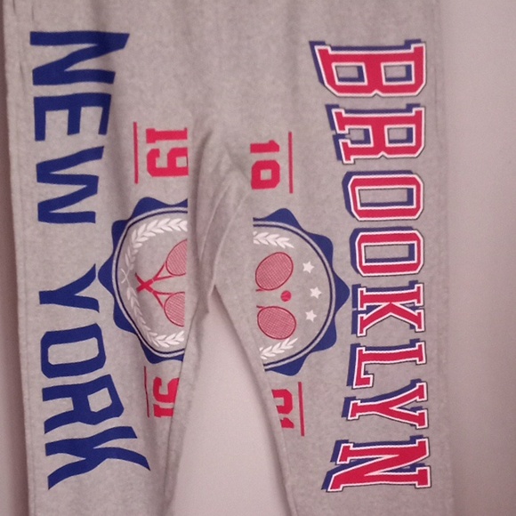 Brooklyn New York Gray Jogger Sweatpants With Pocket Sz M  Inseam 28" Rise 14" - Picture 6 of 6